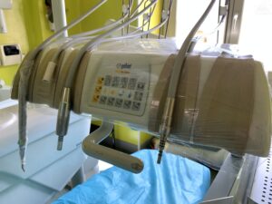 strumentazione riunito 2 dello studio dentistico andreose